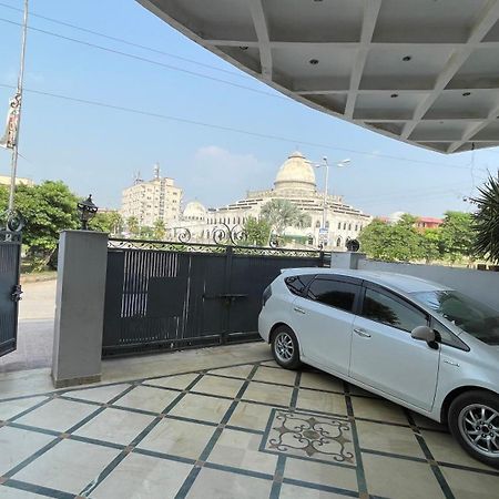 Midways Guest House And Hotels Islamabad Exteriör bild