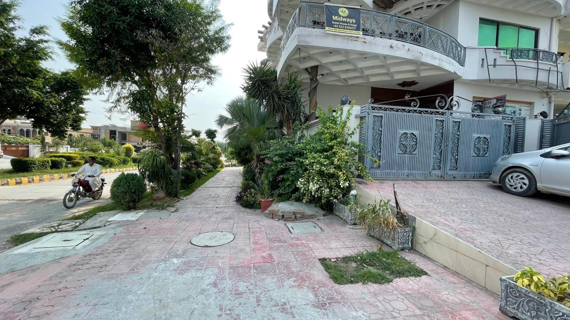 Midways Guest House And Hotels Islamabad Exteriör bild