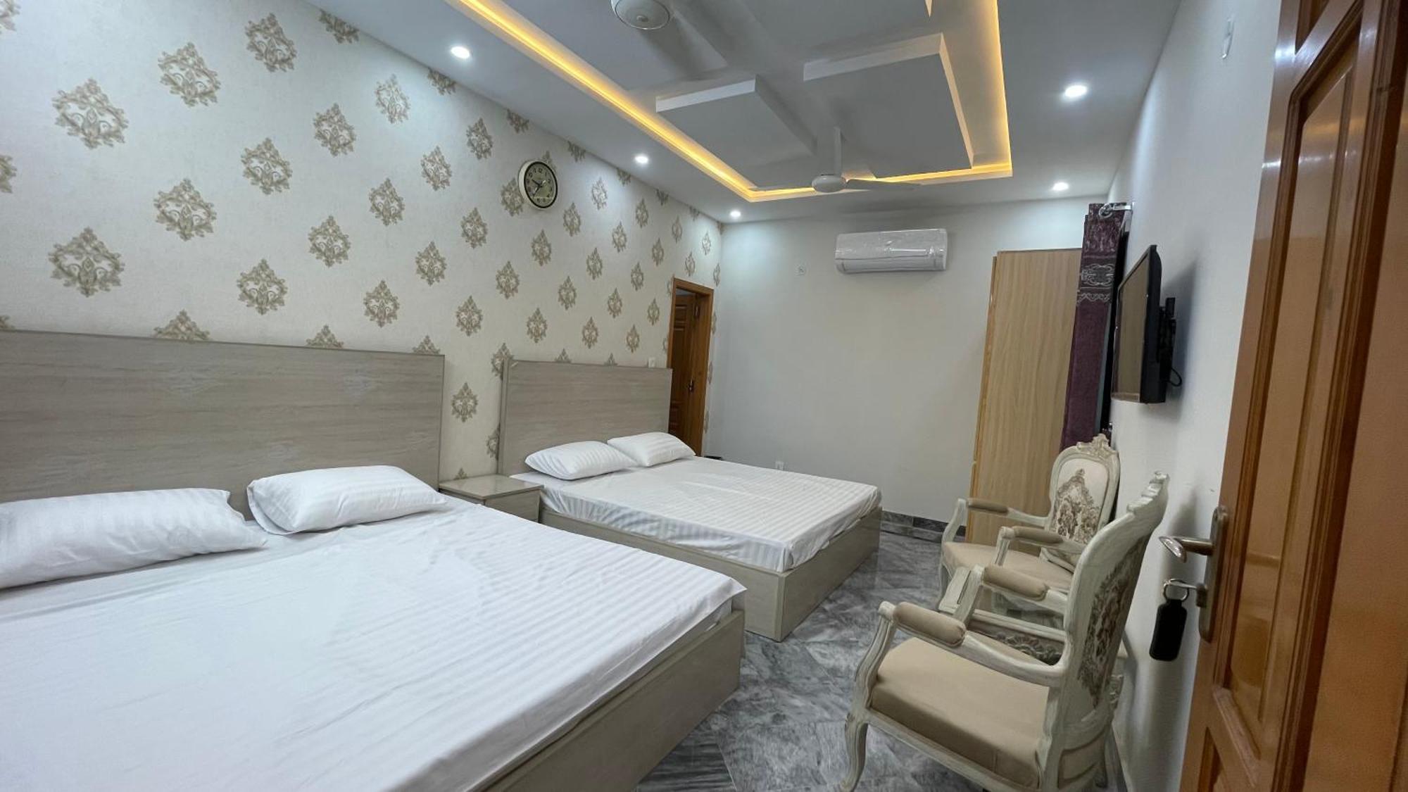 Midways Guest House And Hotels Islamabad Exteriör bild