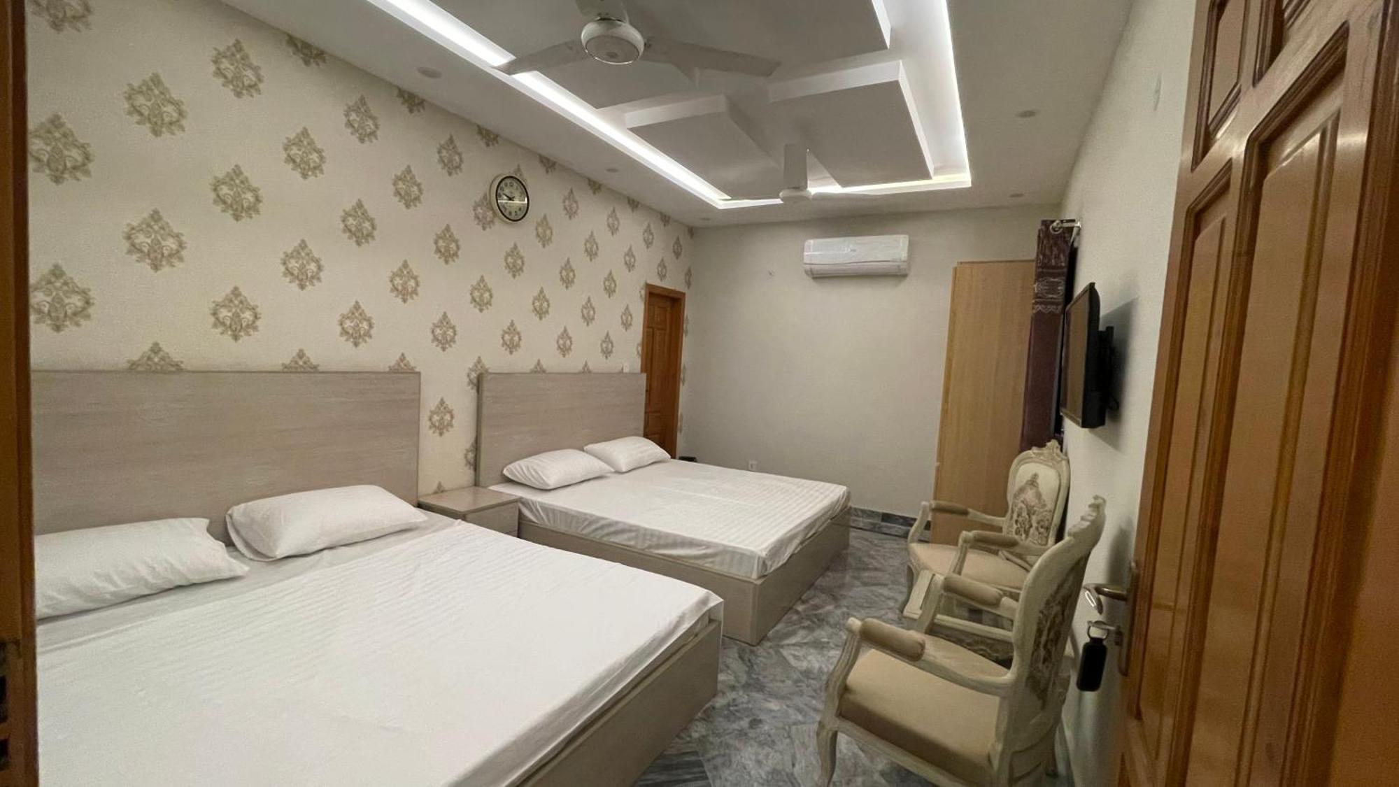 Midways Guest House And Hotels Islamabad Exteriör bild