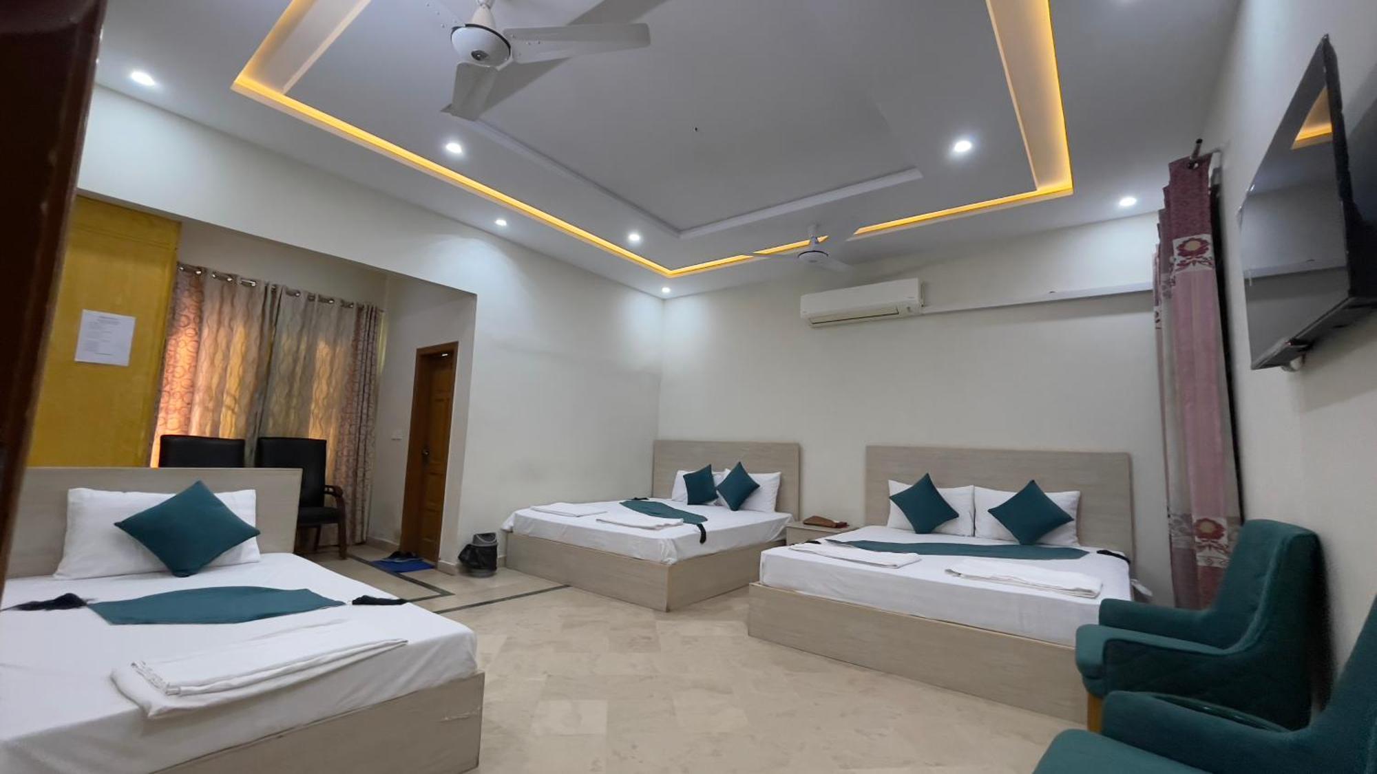 Midways Guest House And Hotels Islamabad Exteriör bild