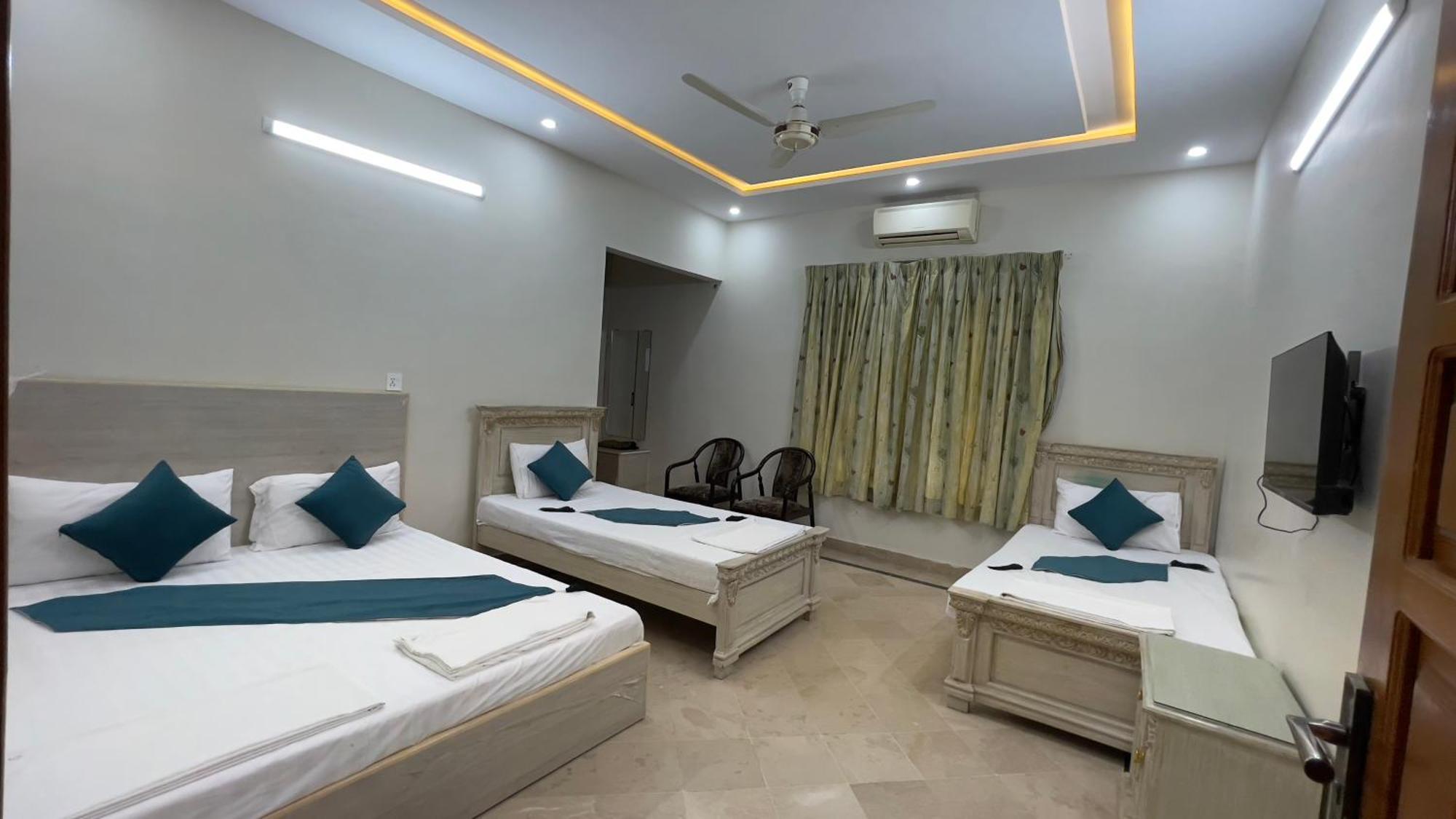 Midways Guest House And Hotels Islamabad Exteriör bild